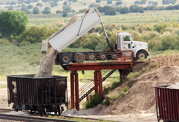 Truck dumping into Railcar
