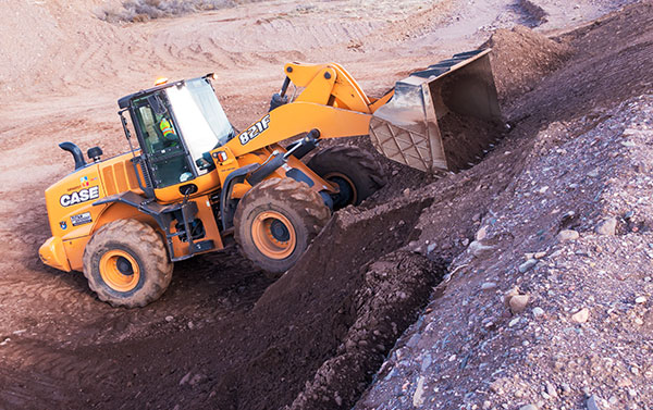 Case 821F Wheel Loader  