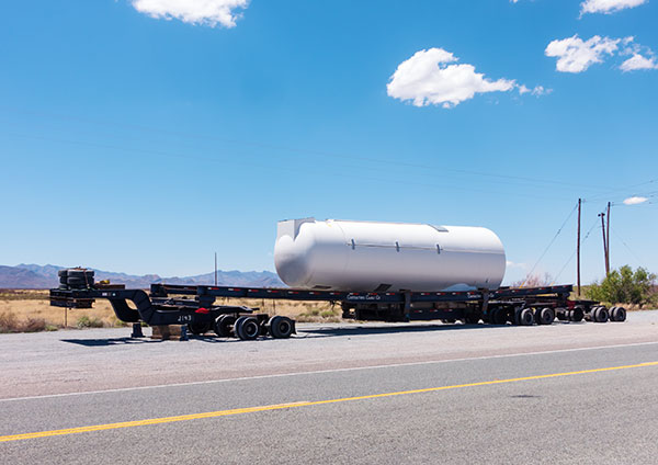 Oversize Load Wind Turbine Nacelle   