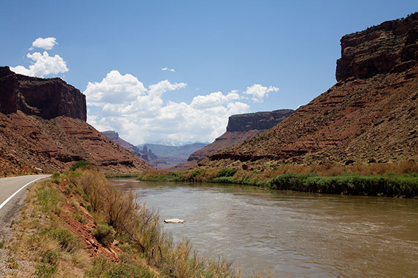 Colorado River along SR 128 upstream from Moab, Utah